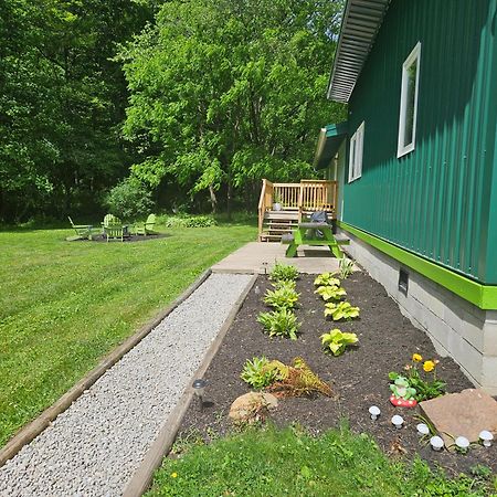 Frog Hollow At Hocking Vacations Logan Luaran gambar