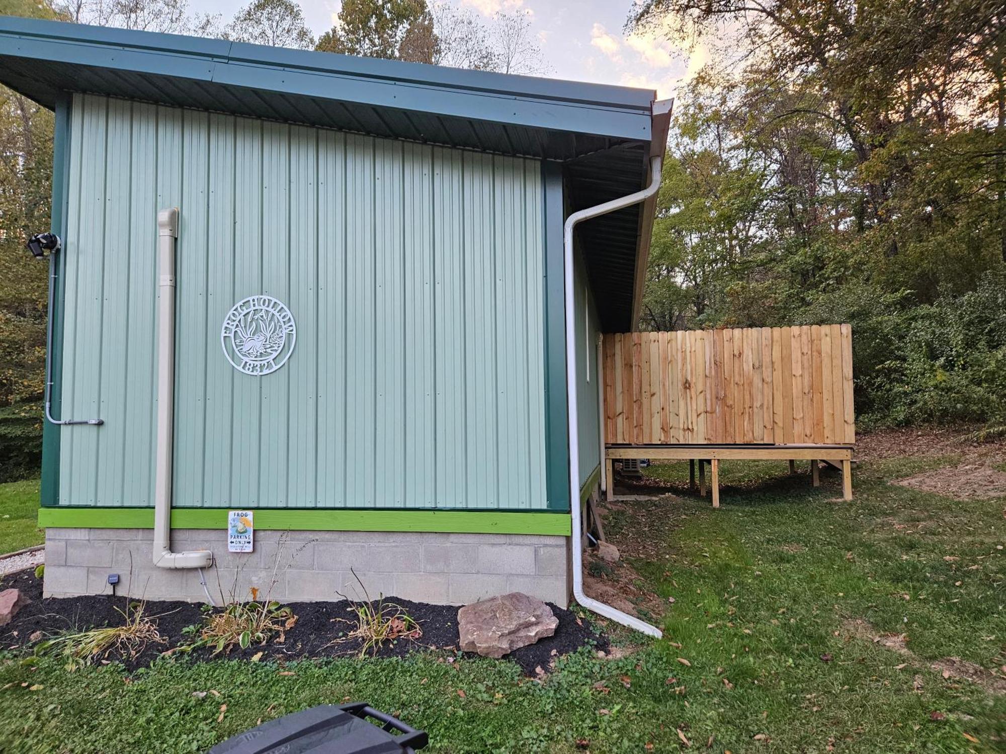 Frog Hollow At Hocking Vacations Logan Luaran gambar