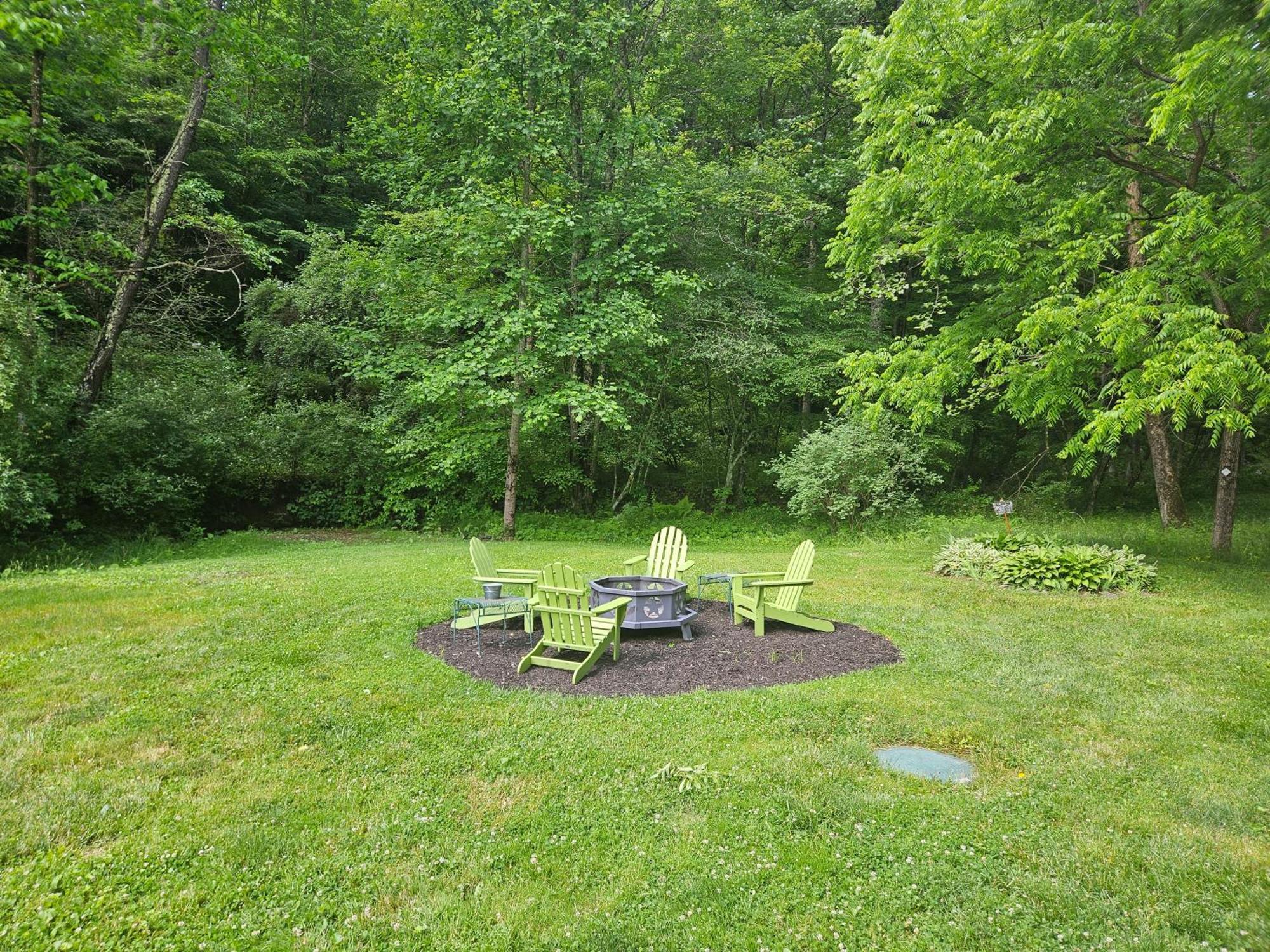 Frog Hollow At Hocking Vacations Logan Luaran gambar